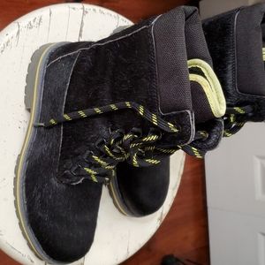 DKNY VINTAGE ASTOR BOOTS